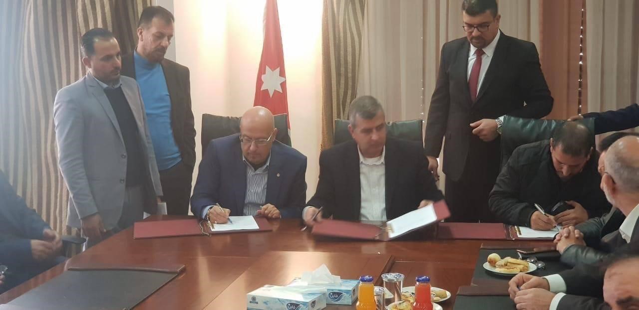 المياه والبيئة : اتفاقيات جديدة لمشروع زراعة الاعلاف المستدامة في جنوب عمان