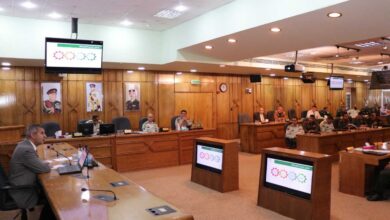 وزير الطاقة والثروة المعدنية يحاضر في كلية الدفاع الوطني الملكية