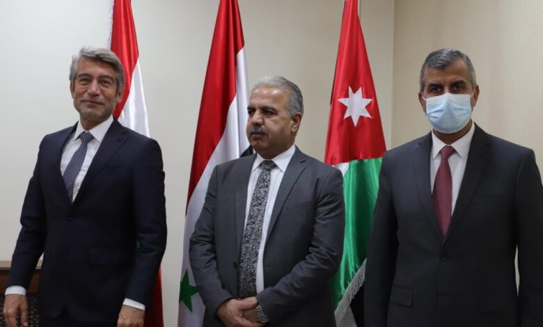 الأردن وسوريا ولبنان يتوصلون لصيغة عقد تزويد لبنان بالكهرباء الأردنية