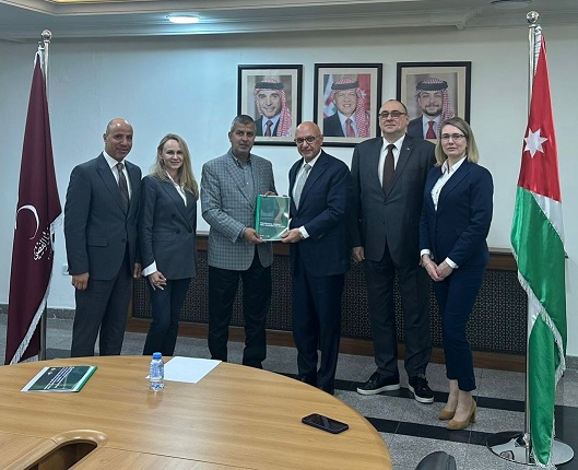 وزارة الطاقة تستلم الدراسات الفنية والاقتصادية لإنشاء محطة إنتاج الأمونيا الخضراء والهيدروجين في العقبة بكلفة 1.6 مليار دولار