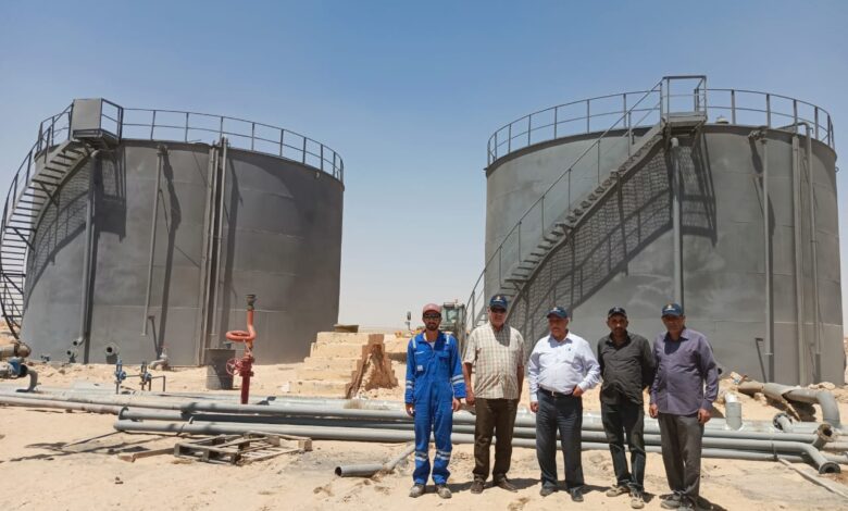 الخرابشة ينفذ زيارة تفقدية لبئر حمزة النفطي في الأزرق